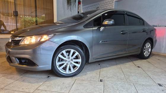 HONDA CIVIC 1.8 LXS 16V FLEX 4P AUTOMÁTICO